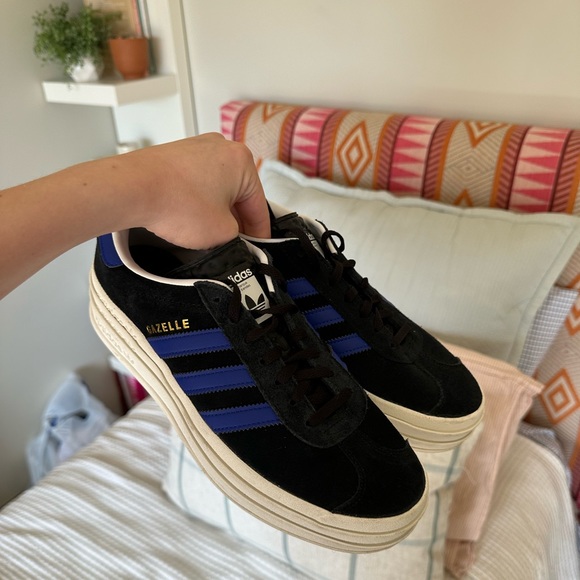 Adidas Gazelle womans shoe - Picture 4 of 7